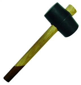 Киянка резиновая BIBER Стандарт, деревянная рукоятка, 55мм, 350г