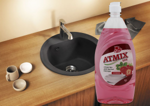 Средство для мытья посуды ATMIX Lux Клубника 0,9л