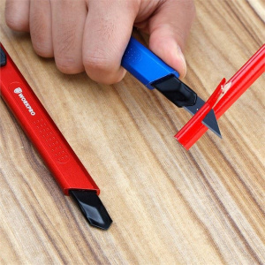 Нож WORKPRO WP212012, для графических работ с отламывающимися лезвиями 30°, 9мм